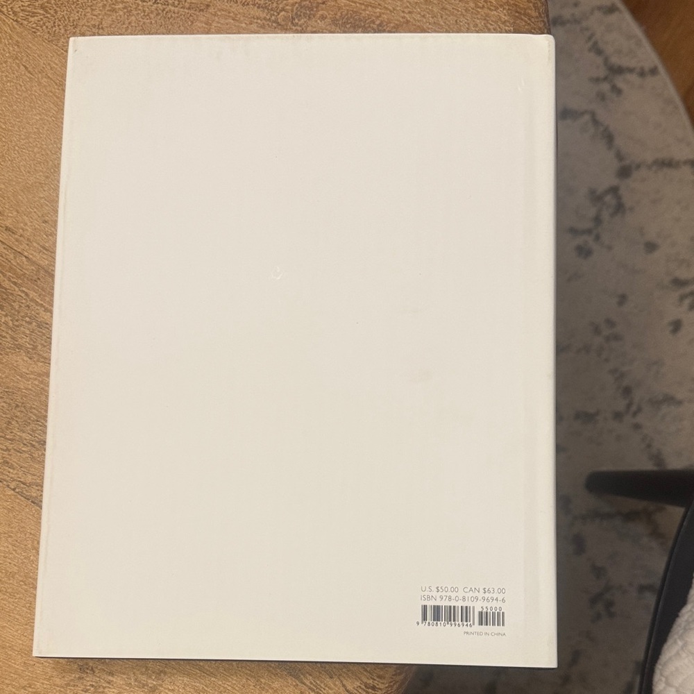 CHANEL coffee table Book with Black and White Cover - Picture 3 of 8